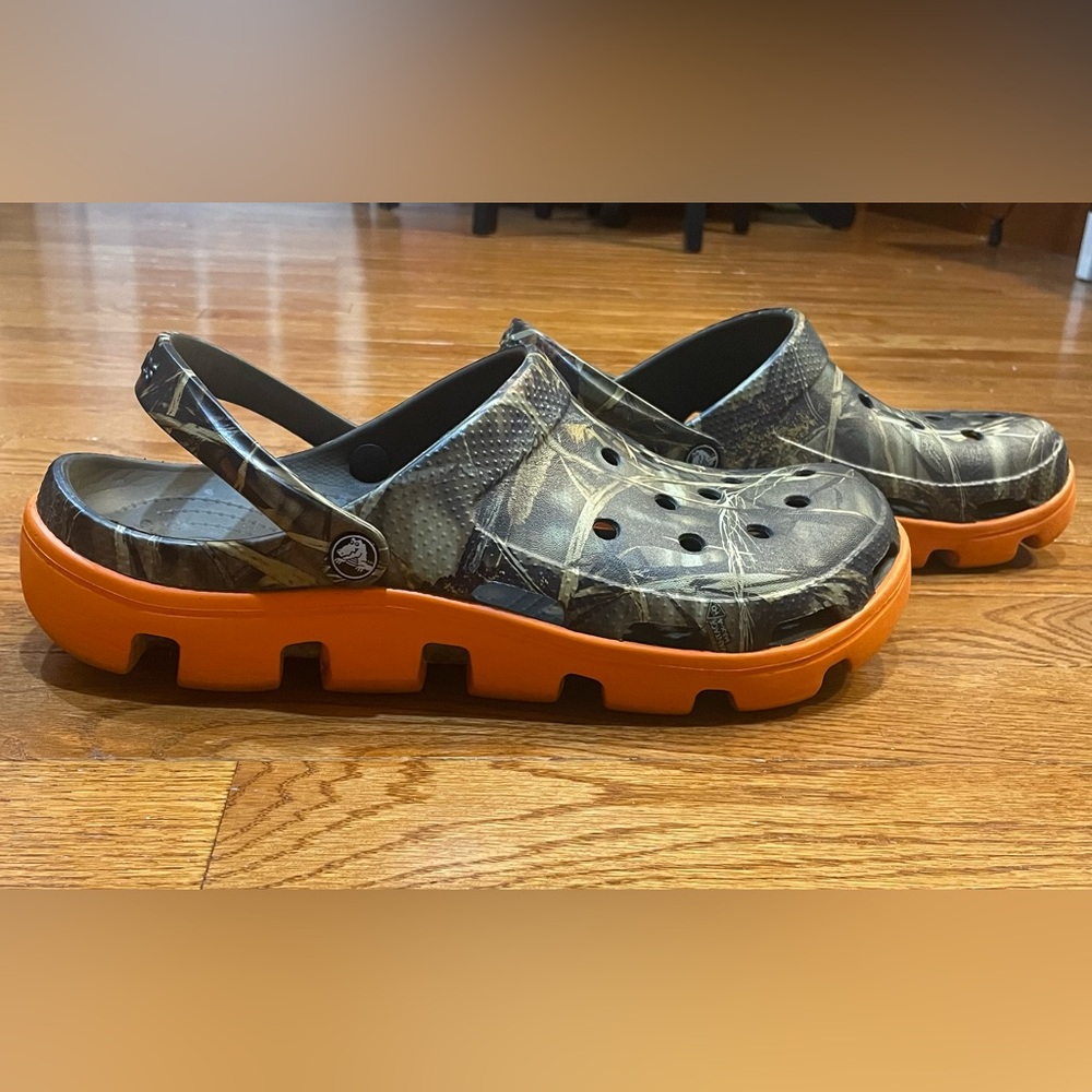 Men’s Size 12 Camo Crocs